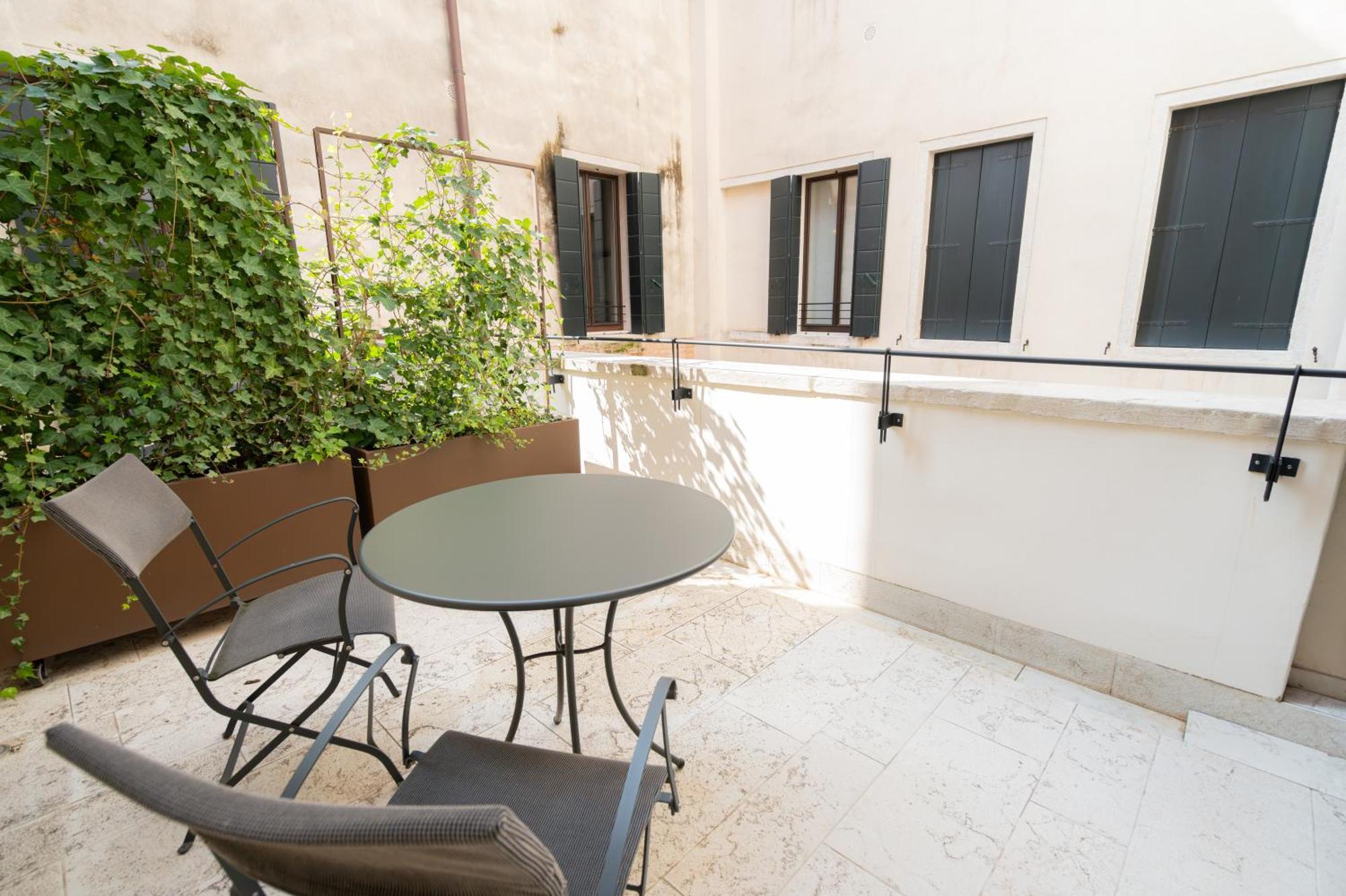 Palazzo Morosini Degli Spezieri - Lifestyle Appartement Venise